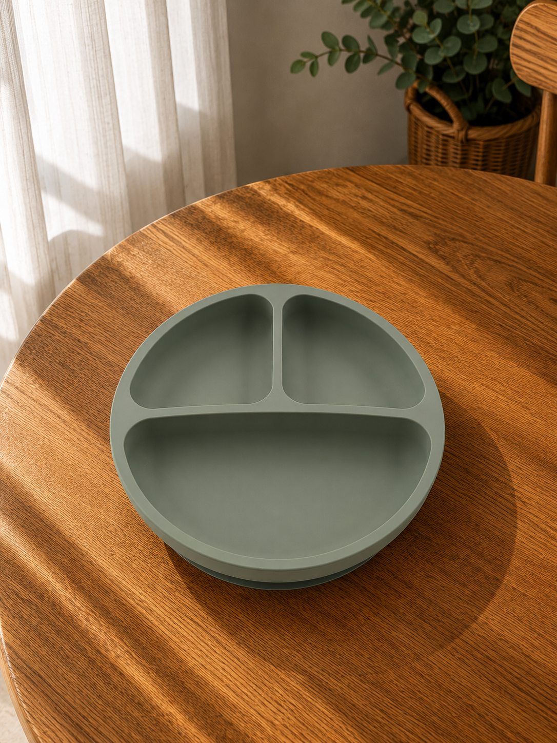 Piatto in Silicone per Bambini con Ventosa Antiscivolo – Sicuro BPA Free